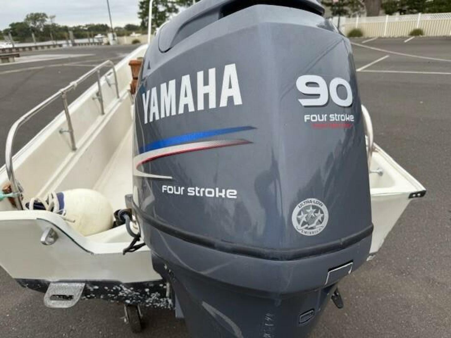 Slide: The Image of Boston Whaler 17 Montauk 1985 - 5568182