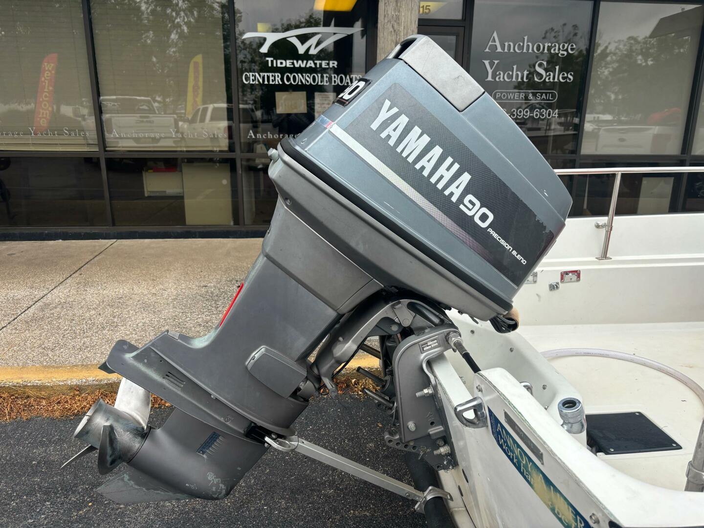 Slide: The Image of Boston Whaler 17 Montauk 1993 - 5469646