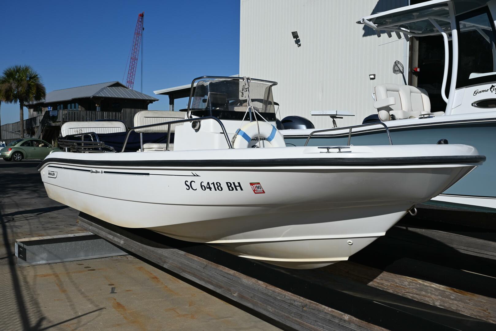 Slide: The Image of Boston Whaler 18 2000 - 4050383