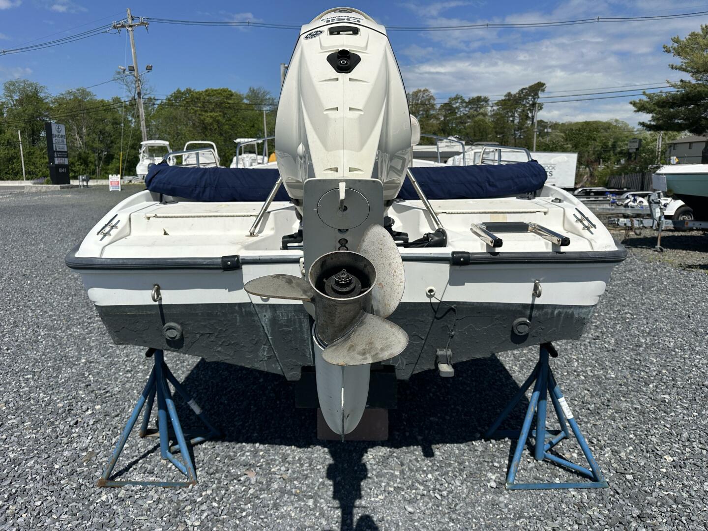 Slide: The Image of Boston Whaler 18' Dauntless 2001 - 5290957