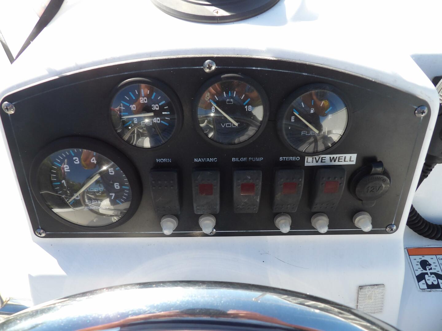 Slide: The Image of Boston Whaler 190 Montauk 2008 - 4122350