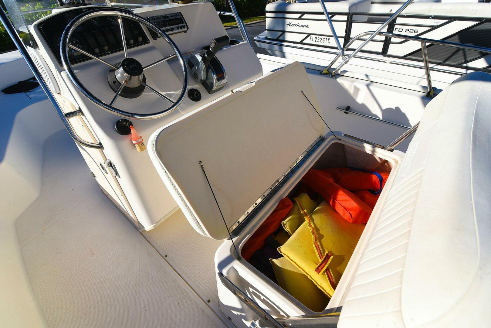 Slide: The Image of Boston Whaler 190 Montauk 2009 - 4896799