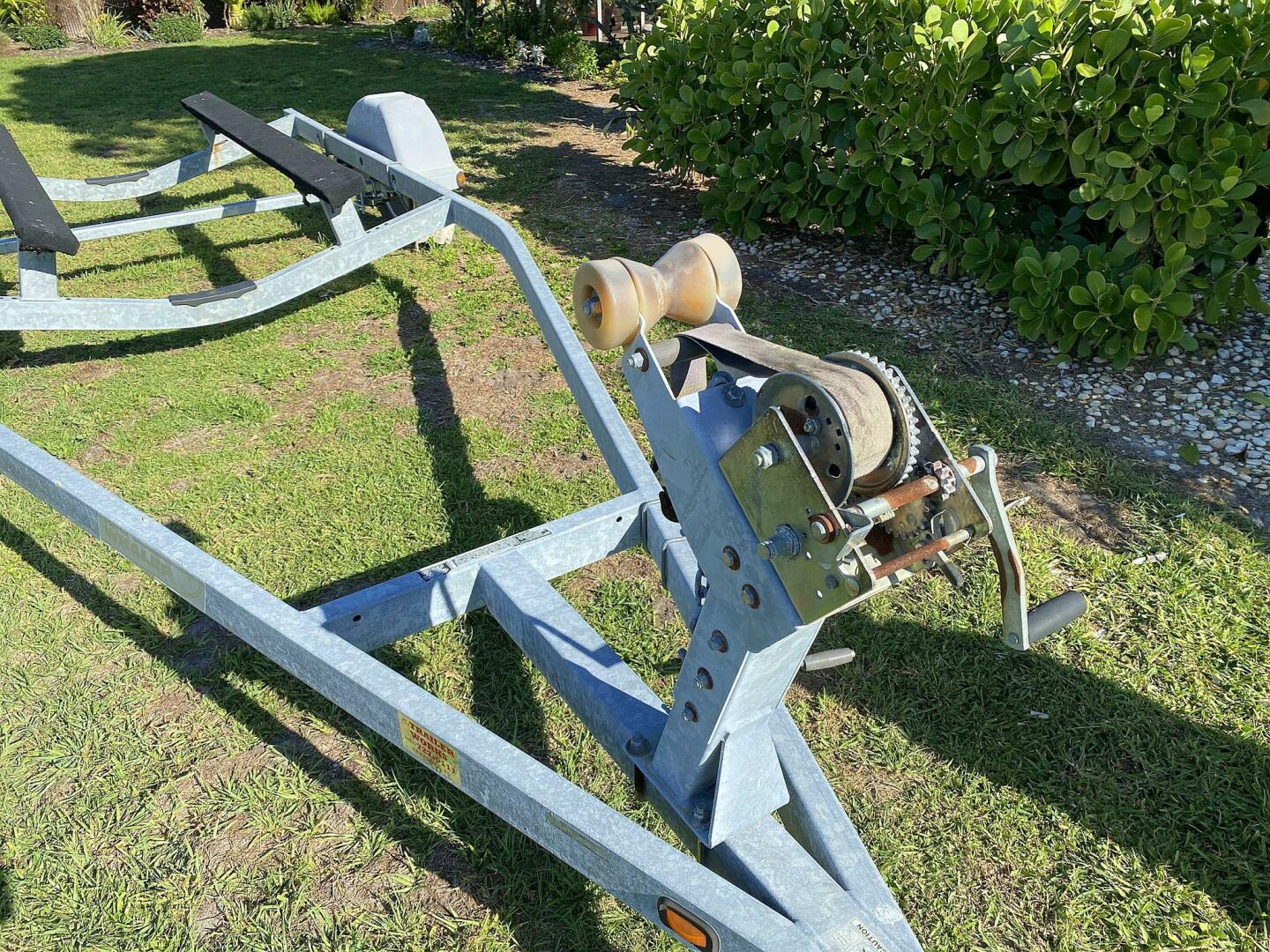 Slide: The Image of Boston Whaler 190 Montauk 2009 - 4896807