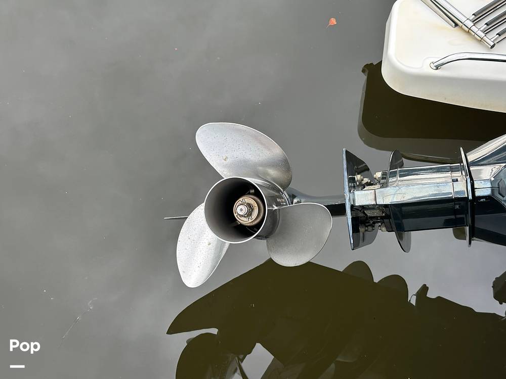 Slide: The Image of Boston Whaler 190 Montauk 2023 - 15455467
