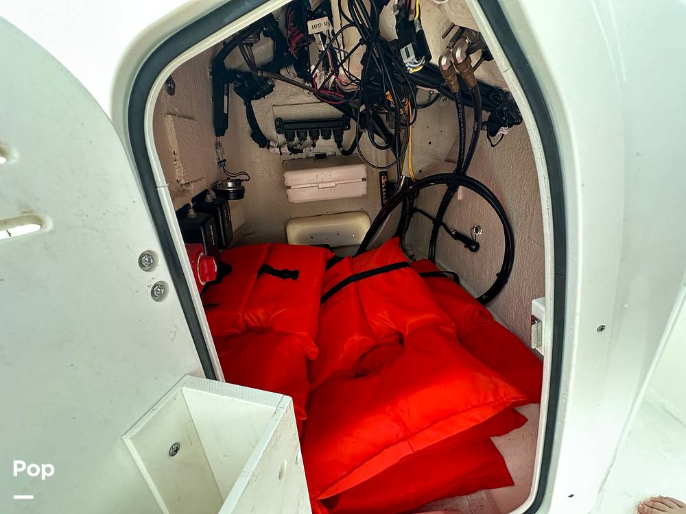 Slide: The Image of Boston Whaler 190 Montauk 2023 - 15455500