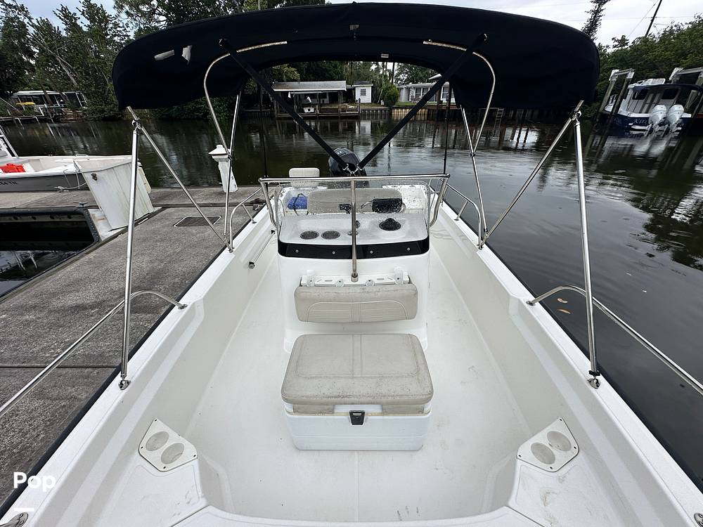 Slide: The Image of Boston Whaler 190 Montauk 2023 - 15455502