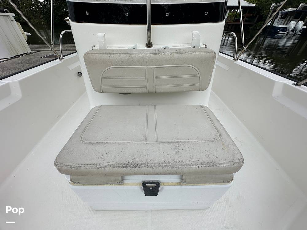 Slide: The Image of Boston Whaler 190 Montauk 2023 - 15455503