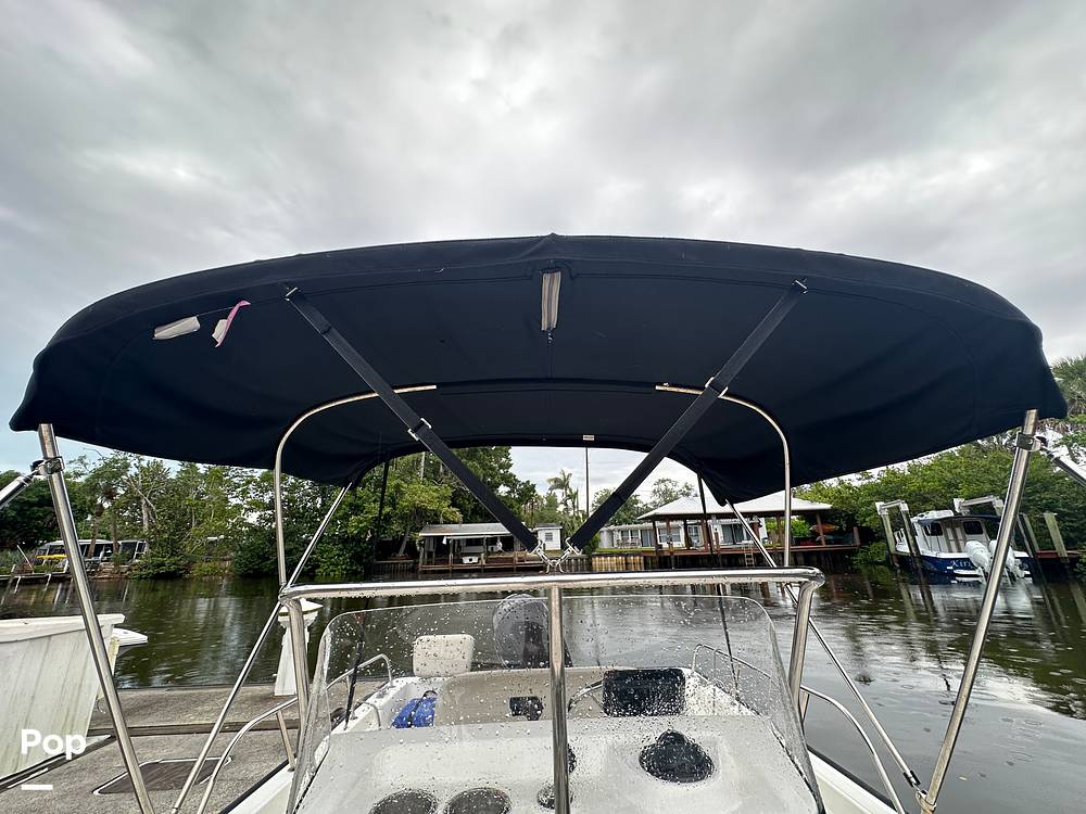Slide: The Image of Boston Whaler 190 Montauk 2023 - 15455505