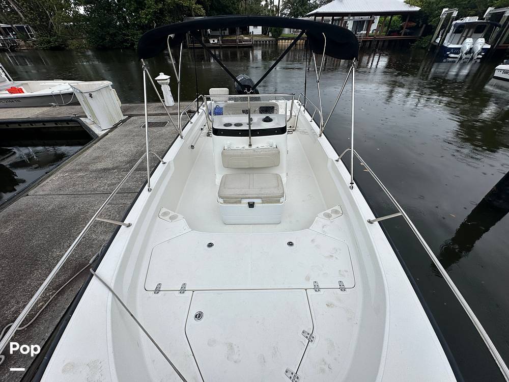 Slide: The Image of Boston Whaler 190 Montauk 2023 - 15455506
