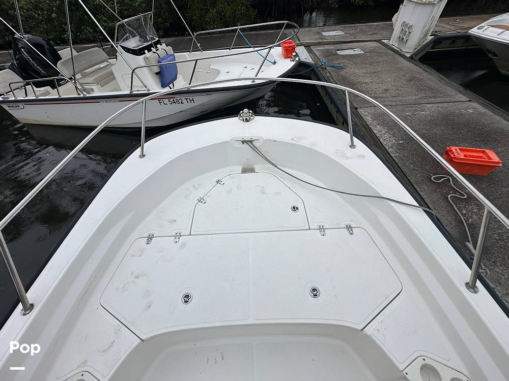 Slide: The Image of Boston Whaler 190 Montauk 2023 - 15455507