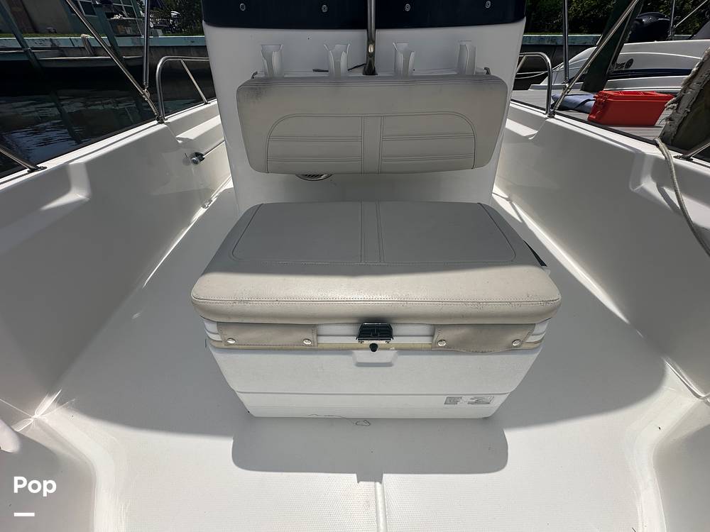 Slide: The Image of Boston Whaler 190 Montauk 2023 - 15647257