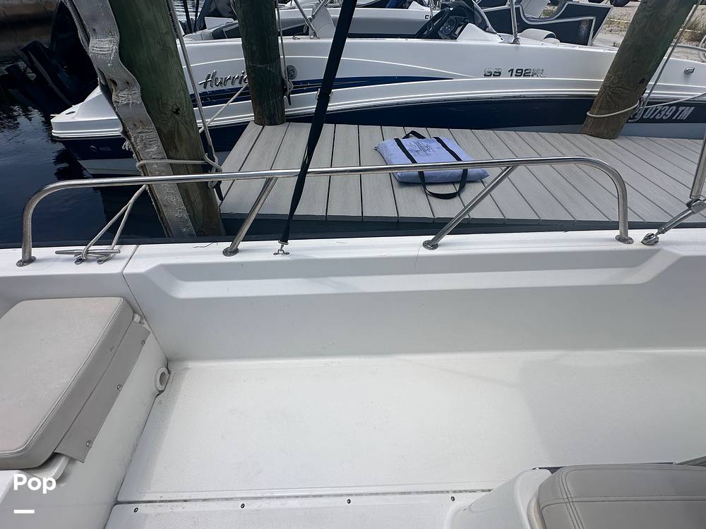 Slide: The Image of Boston Whaler 190 Montauk 2023 - 15647283