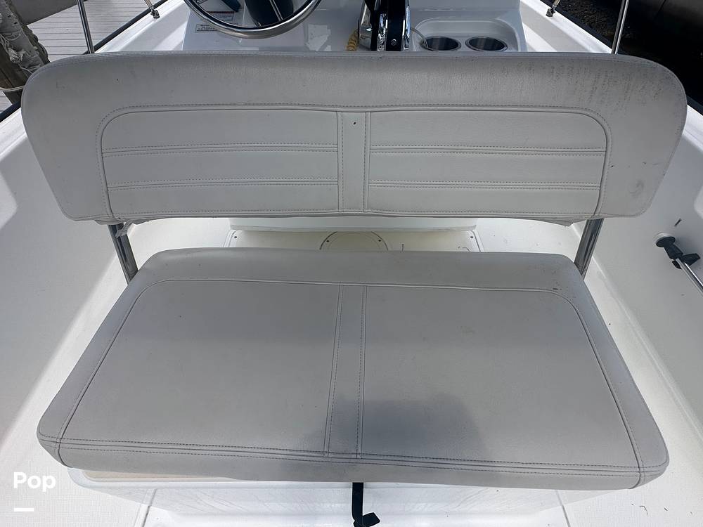 Slide: The Image of Boston Whaler 190 Montauk 2023 - 15647292