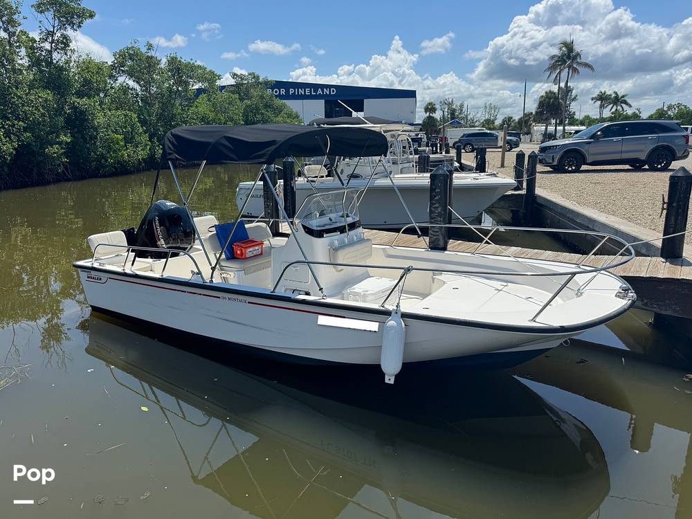 Slide: The Image of Boston Whaler 190 Montauk 2023 - 15674445