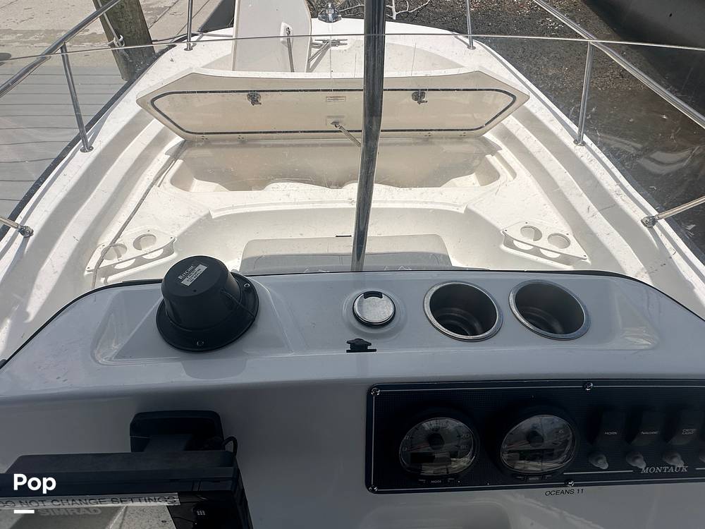 Slide: The Image of Boston Whaler 190 Montauk 2023 - 15647270