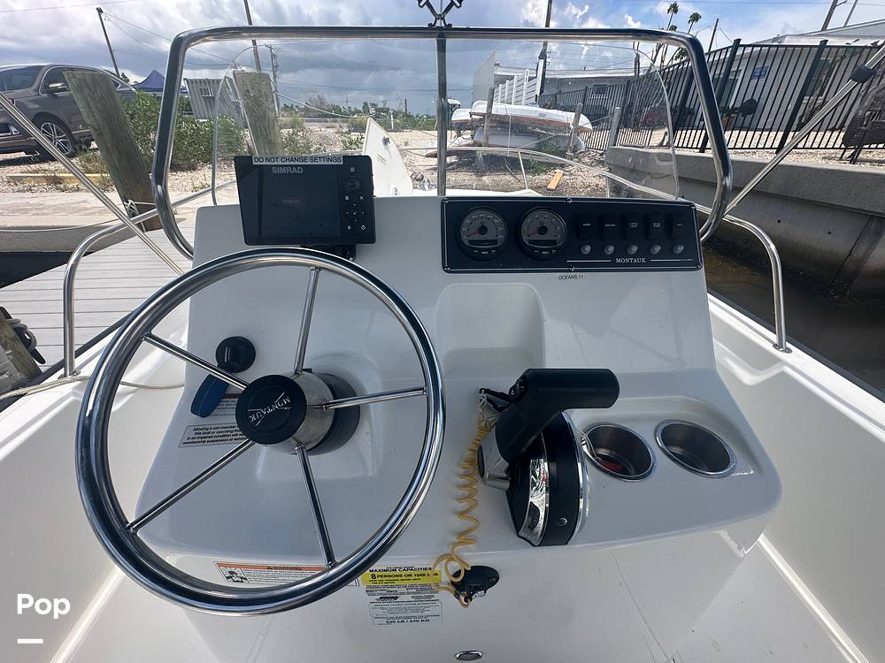 Slide: The Image of Boston Whaler 190 Montauk 2023 - 15647276