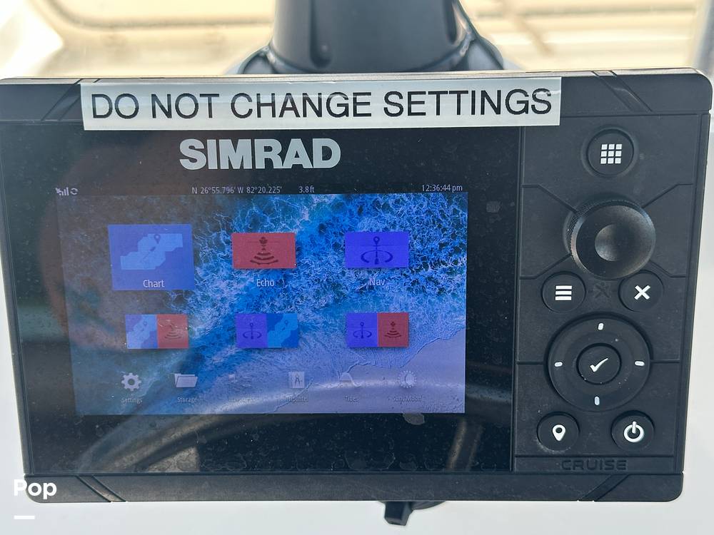 Slide: The Image of Boston Whaler 190 Montauk 2023 - 15647271