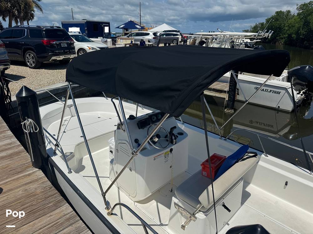Slide: The Image of Boston Whaler 190 Montauk 2023 - 15674449