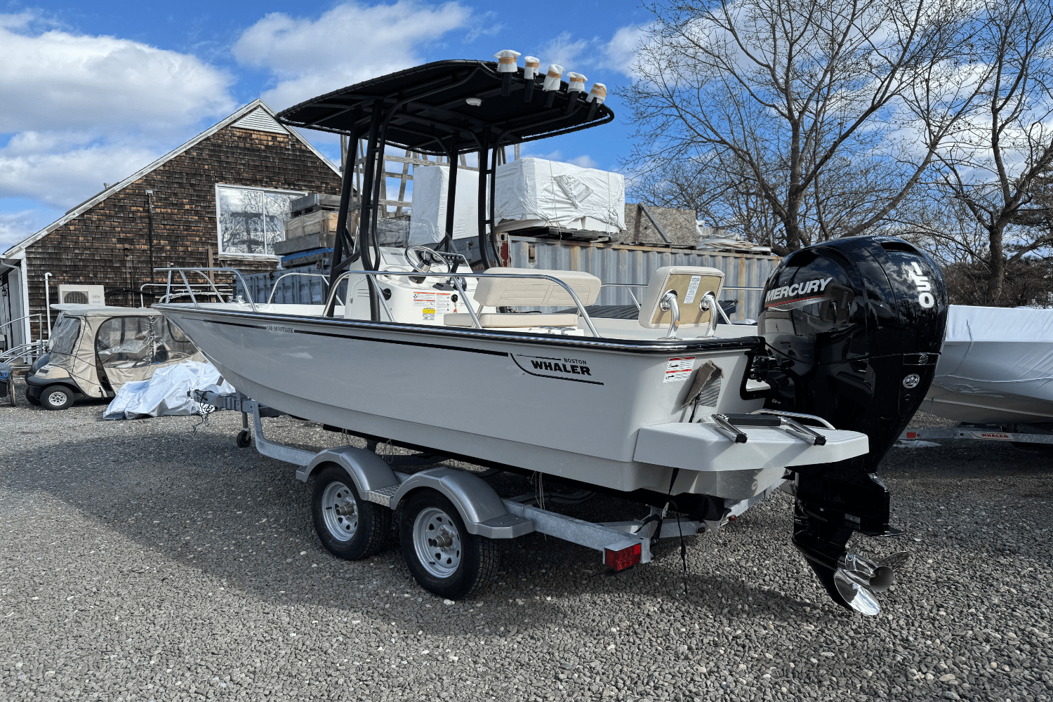 Slide: The Image of Boston Whaler 190 Montauk 2025 - 3