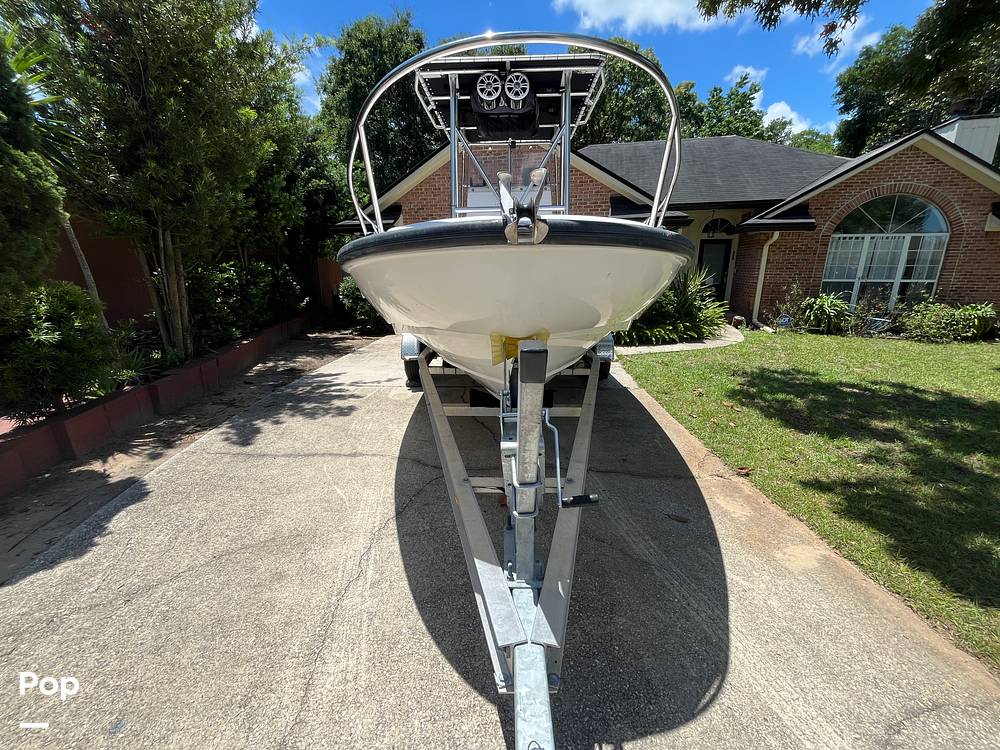 Slide: The Image of Boston Whaler 20 Outrage 1999 - 15456929