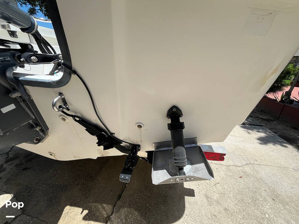 Slide: The Image of Boston Whaler 20 Outrage 1999 - 15456936