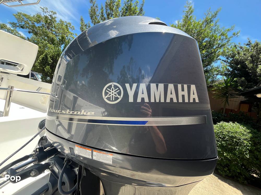 Slide: The Image of Boston Whaler 20 Outrage 1999 - 15456940