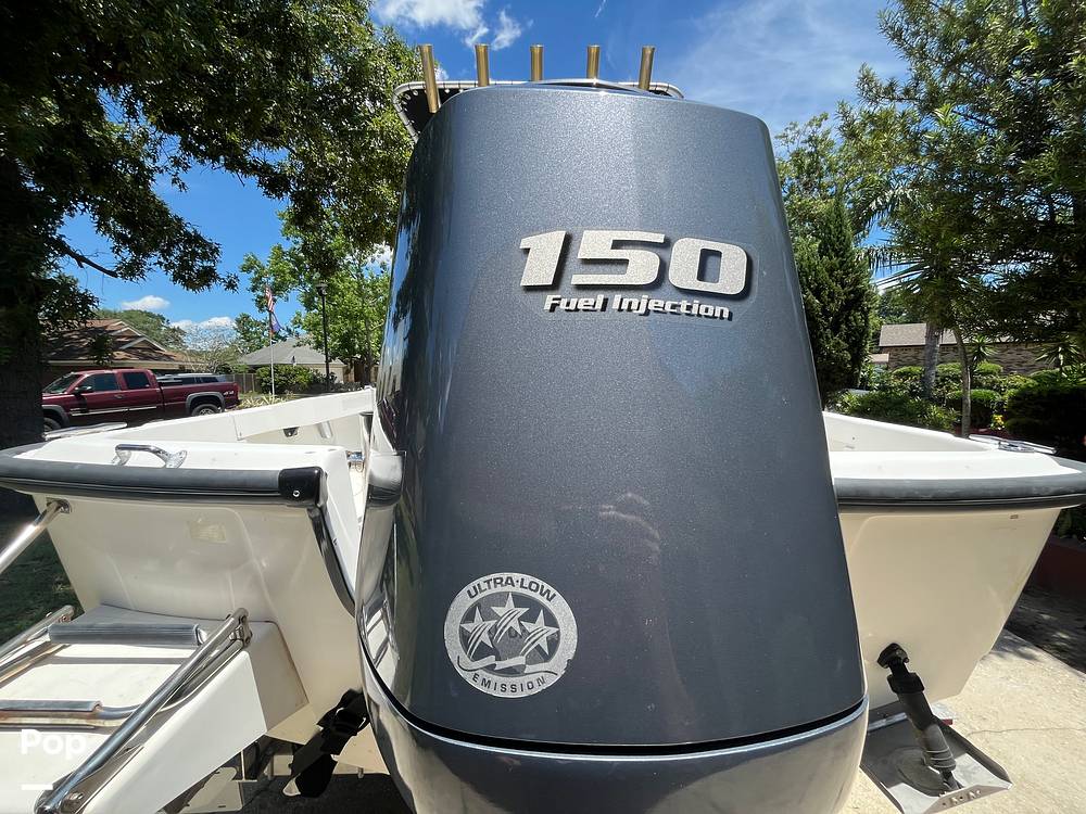 Slide: The Image of Boston Whaler 20 Outrage 1999 - 15456941