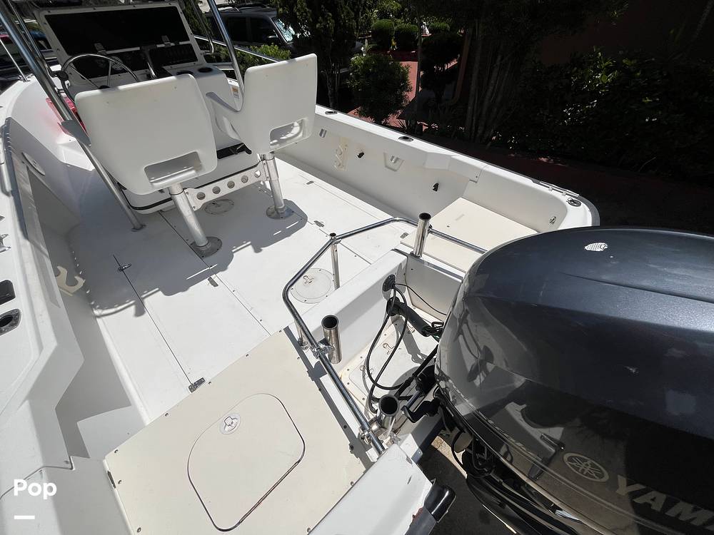 Slide: The Image of Boston Whaler 20 Outrage 1999 - 15456944
