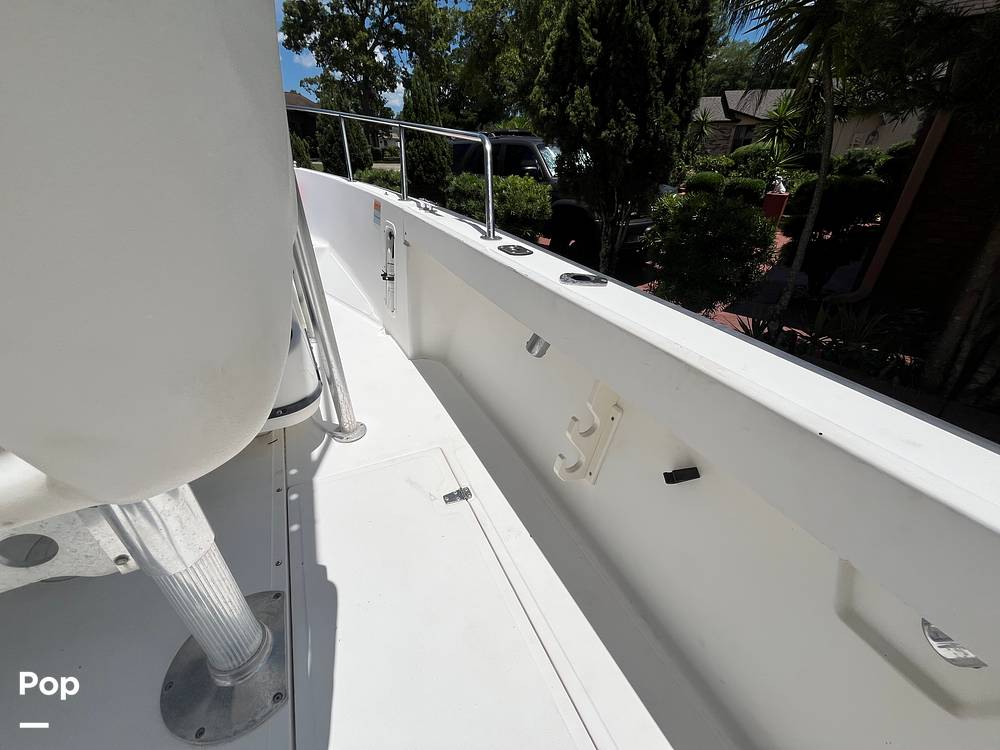 Slide: The Image of Boston Whaler 20 Outrage 1999 - 15456952