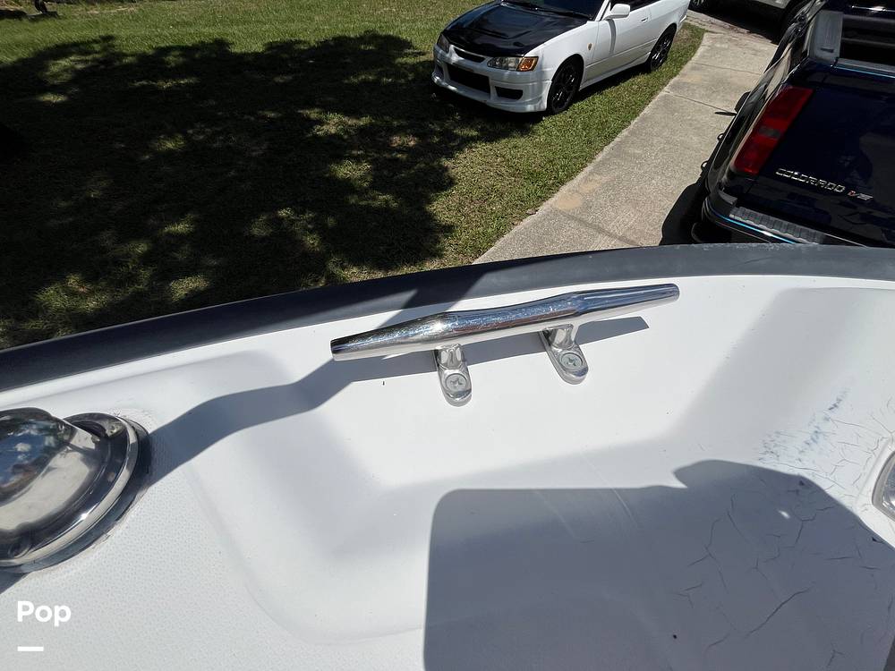 Slide: The Image of Boston Whaler 20 Outrage 1999 - 15457024