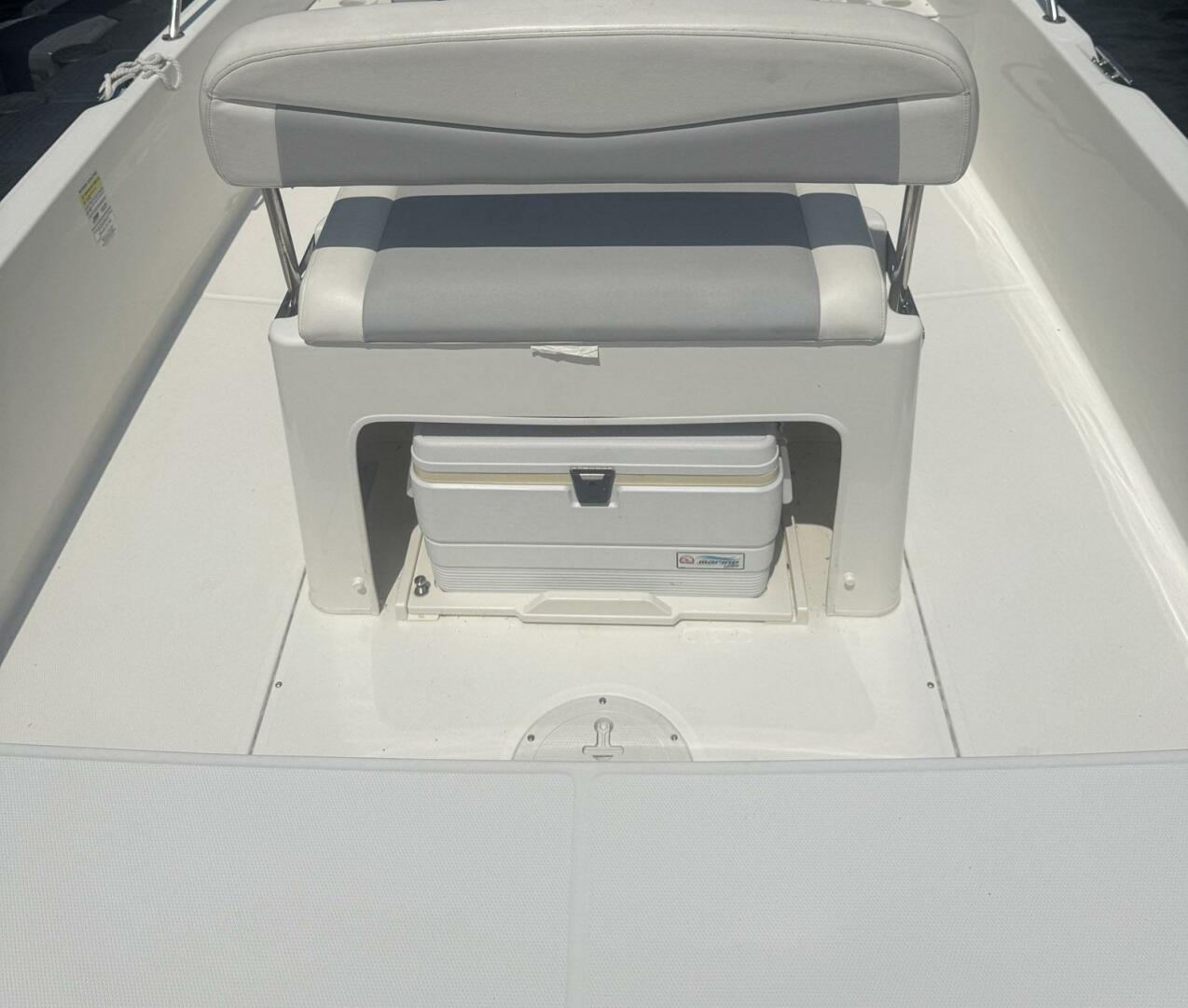 Slide: The Image of Boston Whaler 210 Dauntless 2015 - 5565064