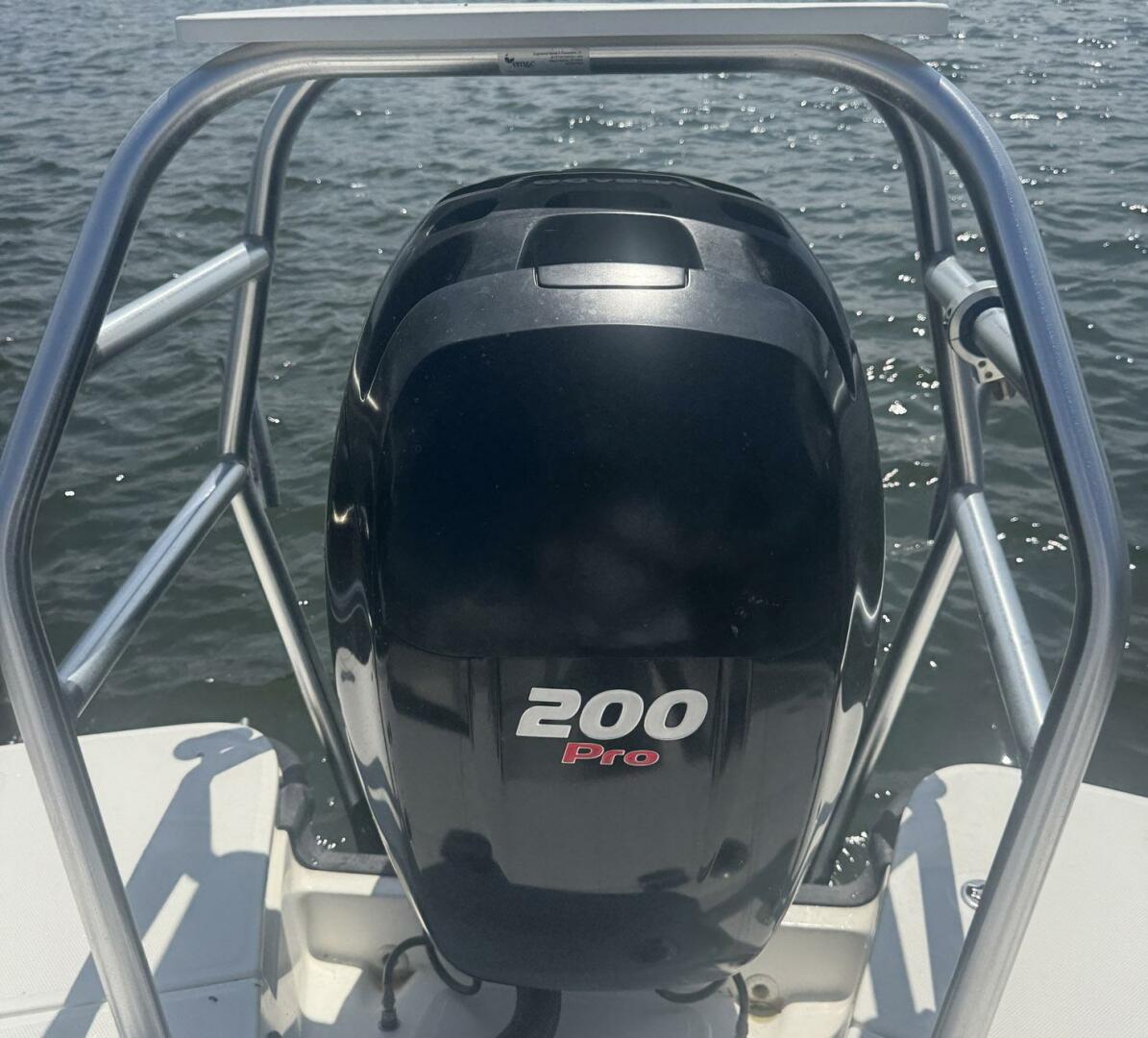 Slide: The Image of Boston Whaler 210 Dauntless 2015 - 5565066
