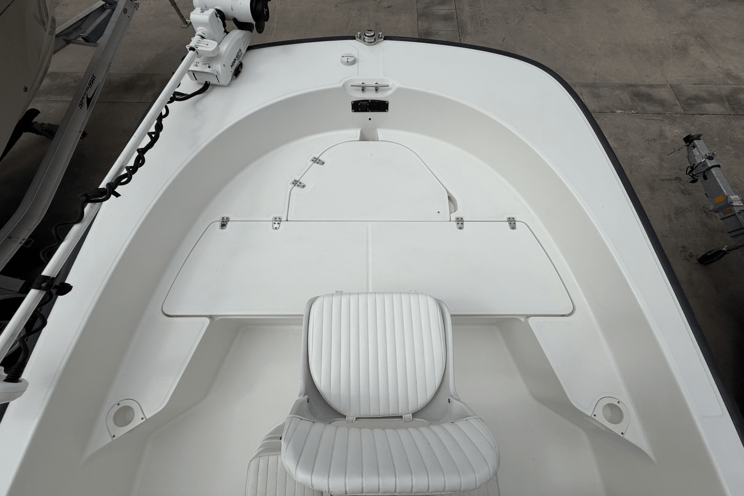 Slide: The Image of Boston Whaler 210 Montauk 2017 - 1
