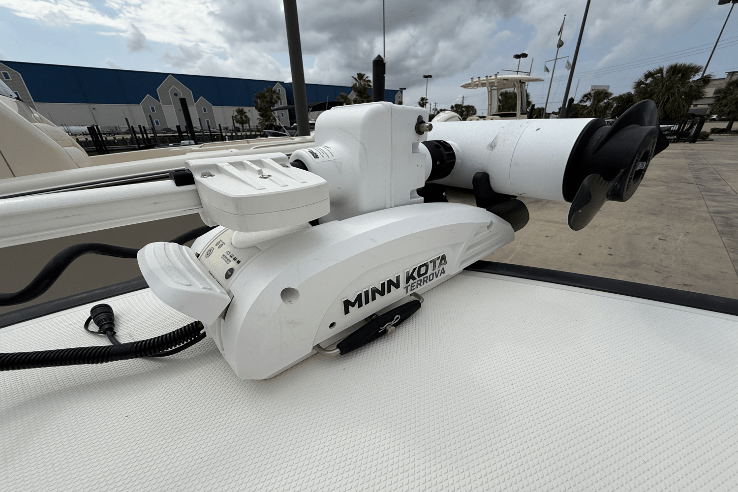 Slide: The Image of Boston Whaler 210 Montauk 2017 - 11