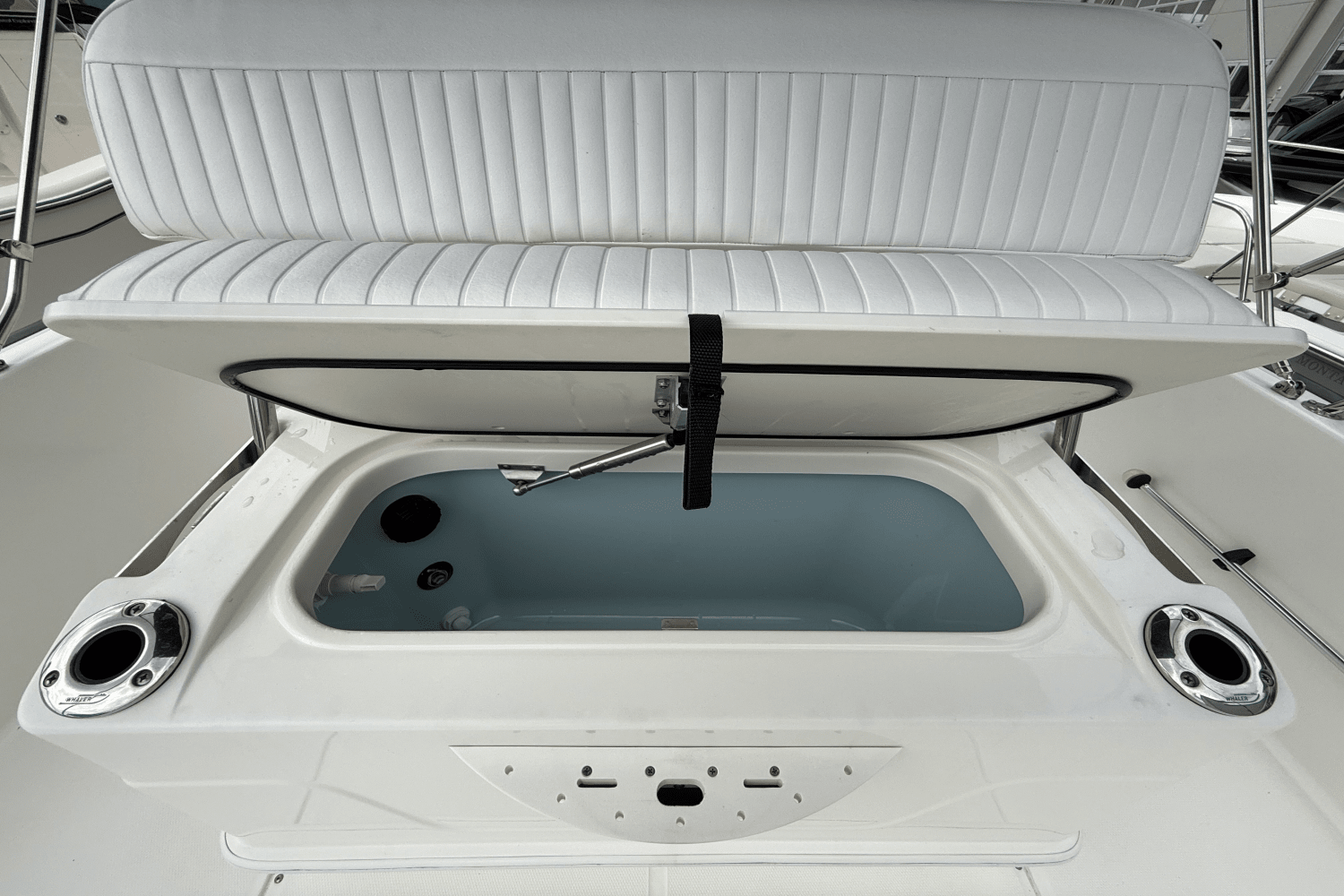 Slide: The Image of Boston Whaler 210 Montauk 2017 - 6