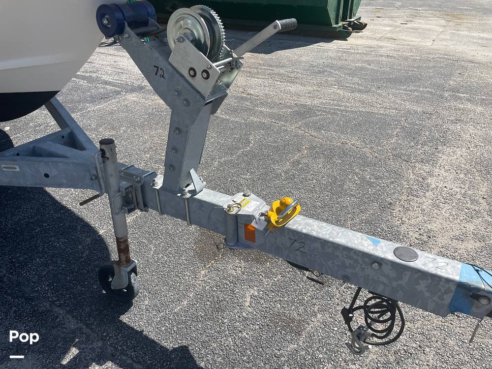 Slide: The Image of Boston Whaler 210 Montauk 2023 - 15354767