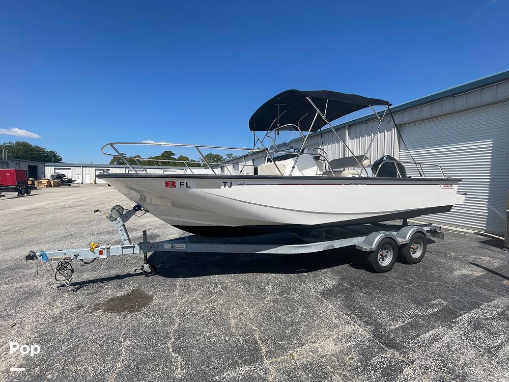 Slide: The Image of Boston Whaler 210 Montauk 2023 - 15354771