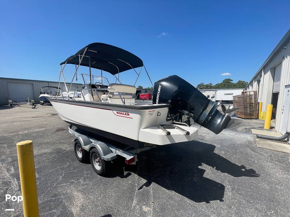 Slide: The Image of Boston Whaler 210 Montauk 2023 - 15354774