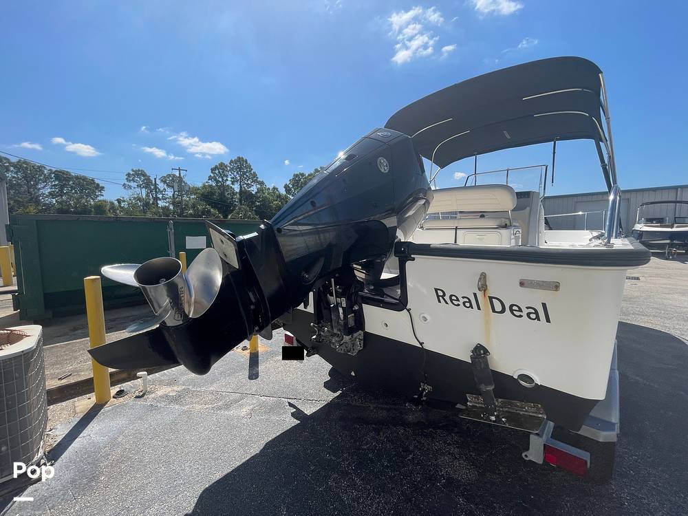 Slide: The Image of Boston Whaler 210 Montauk 2023 - 15354791