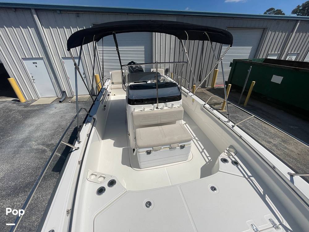 Slide: The Image of Boston Whaler 210 Montauk 2023 - 15354816
