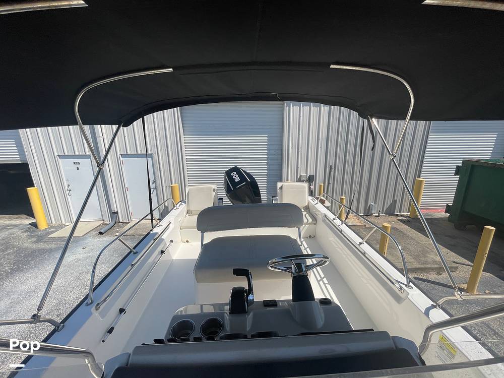 Slide: The Image of Boston Whaler 210 Montauk 2023 - 15354821