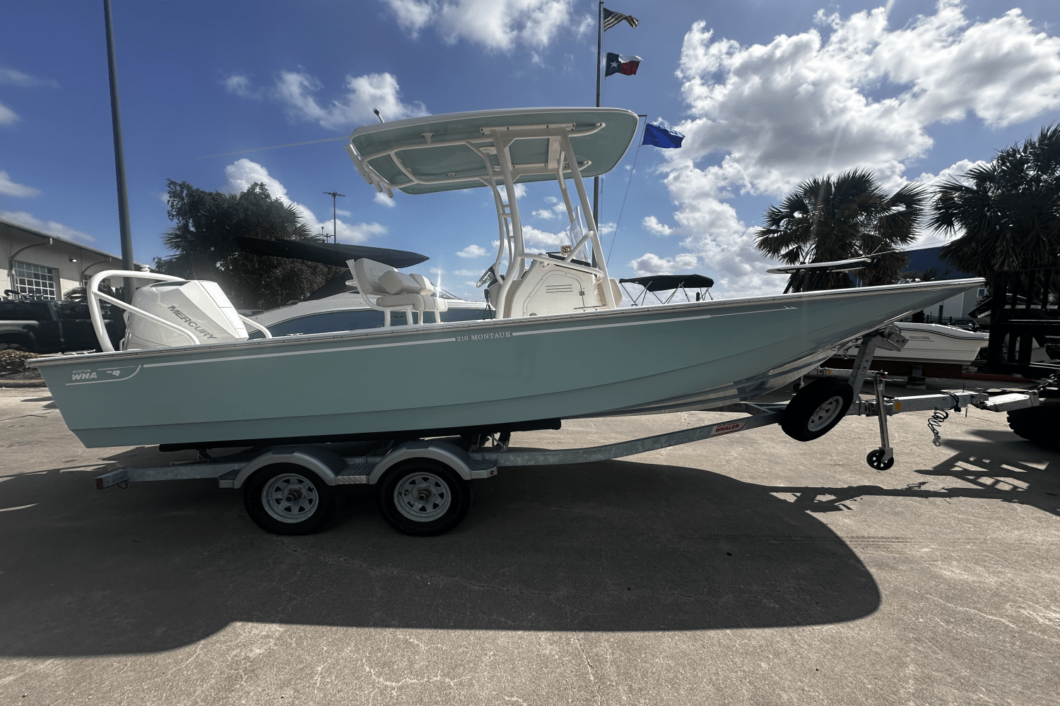 Slide: The Image of Boston Whaler 210 Montauk 2024 - 3