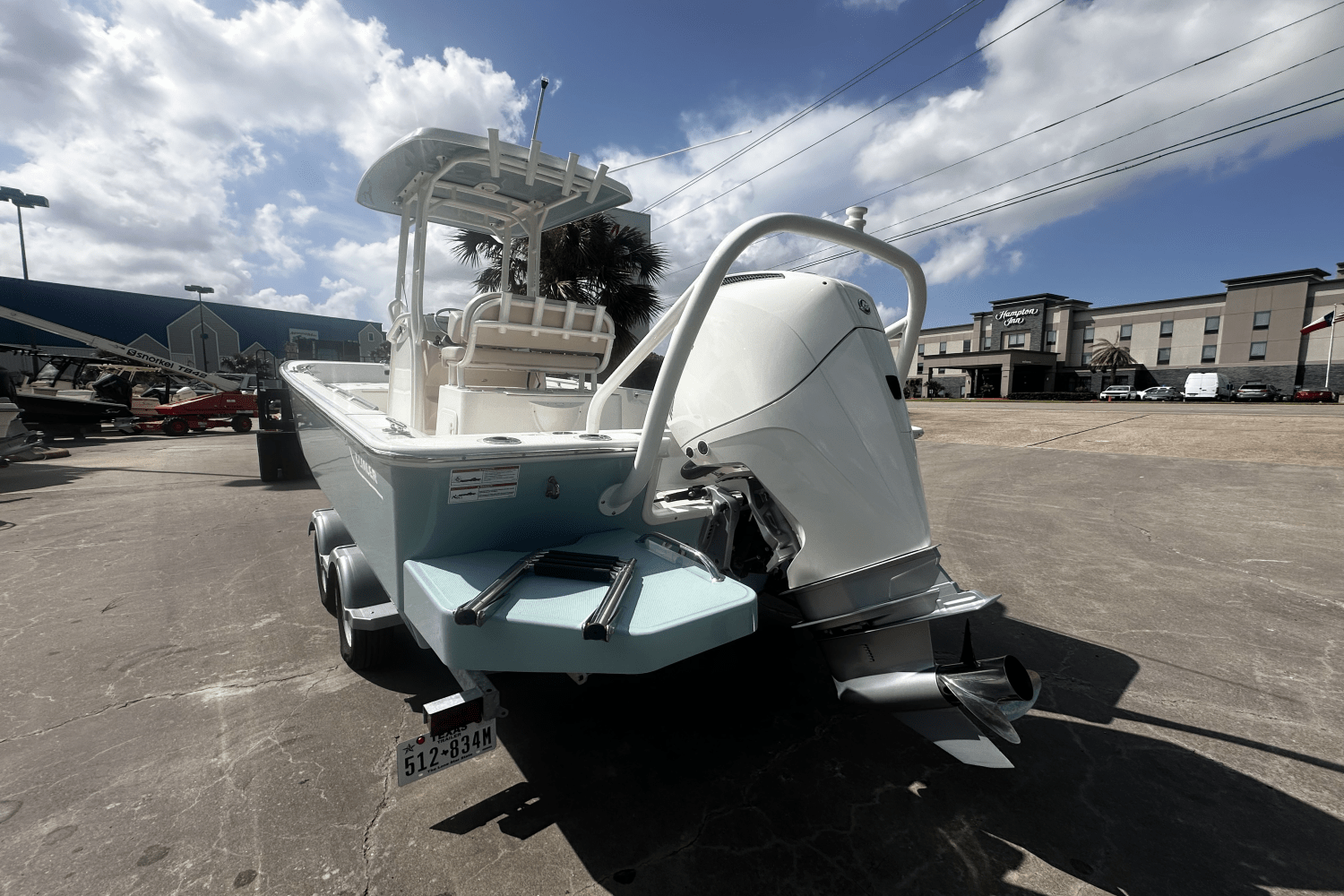 Slide: The Image of Boston Whaler 210 Montauk 2024 - 5
