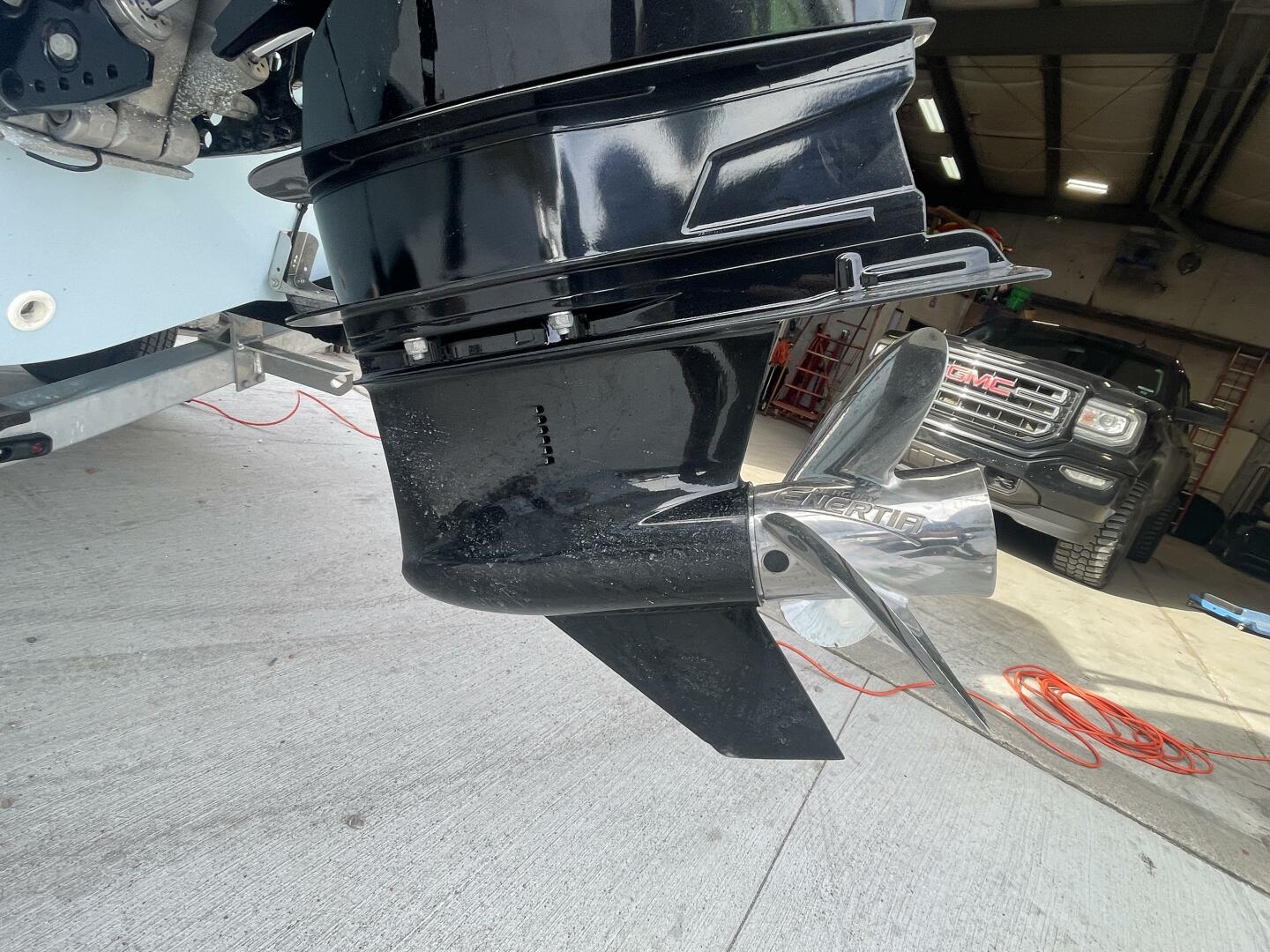 Slide: The Image of Boston Whaler 210 Montauk 2024 - 5136107