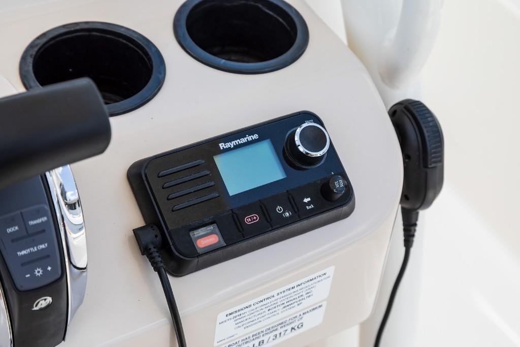 Slide: The Image of Boston Whaler 210 Montauk 2025 - 27