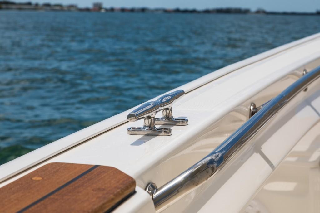 Slide: The Image of Boston Whaler 210 Montauk 2025 - 36