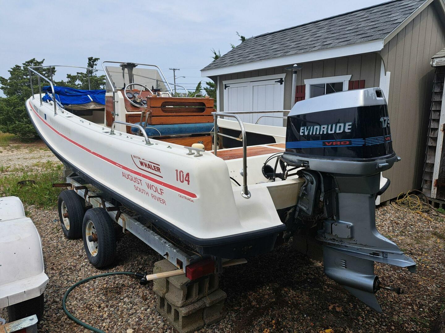 Slide: The Image of Boston Whaler 21 Outrage 1973 - 4933026