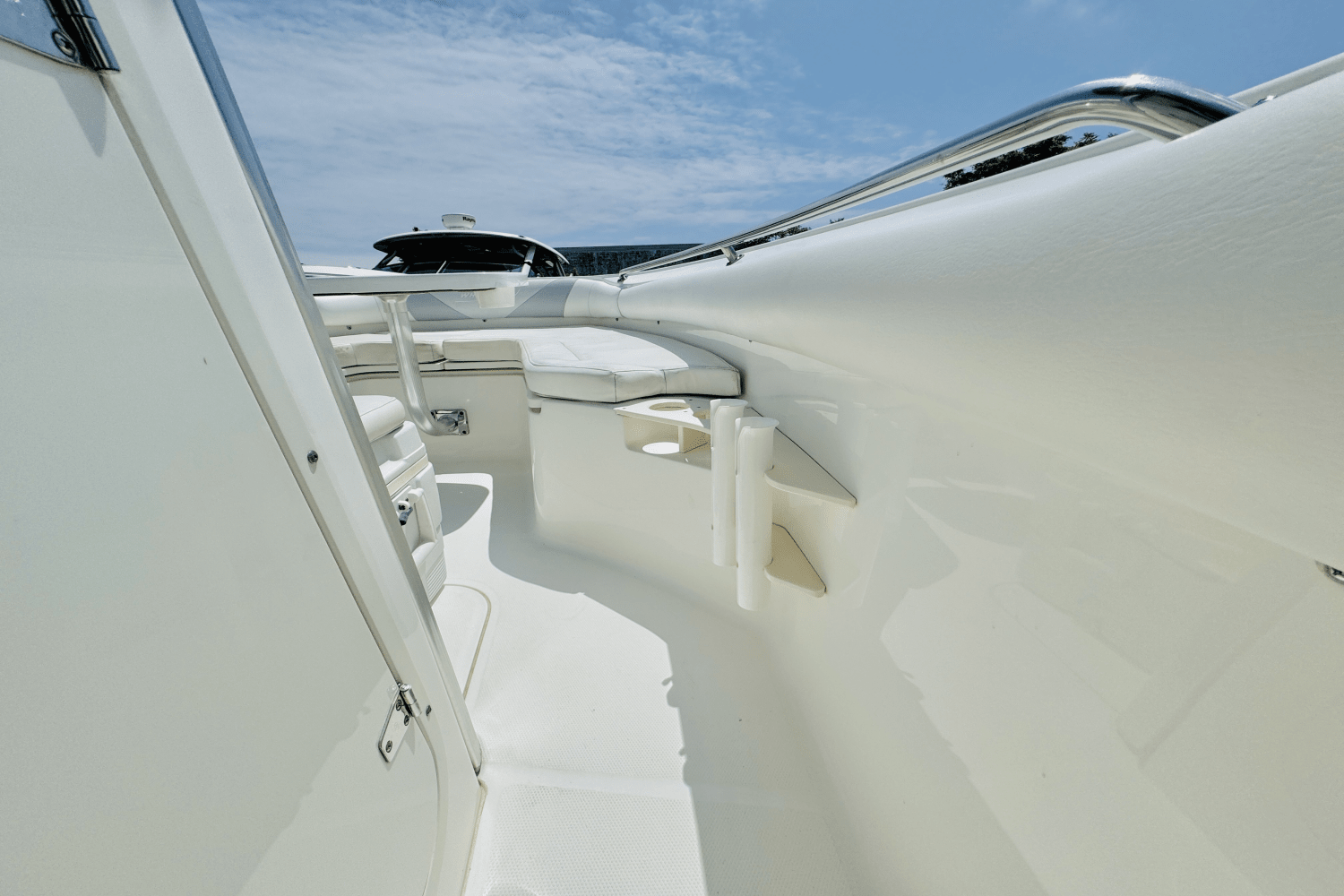 Slide: The Image of Boston Whaler 220 OUTRAGE 2012 - 44