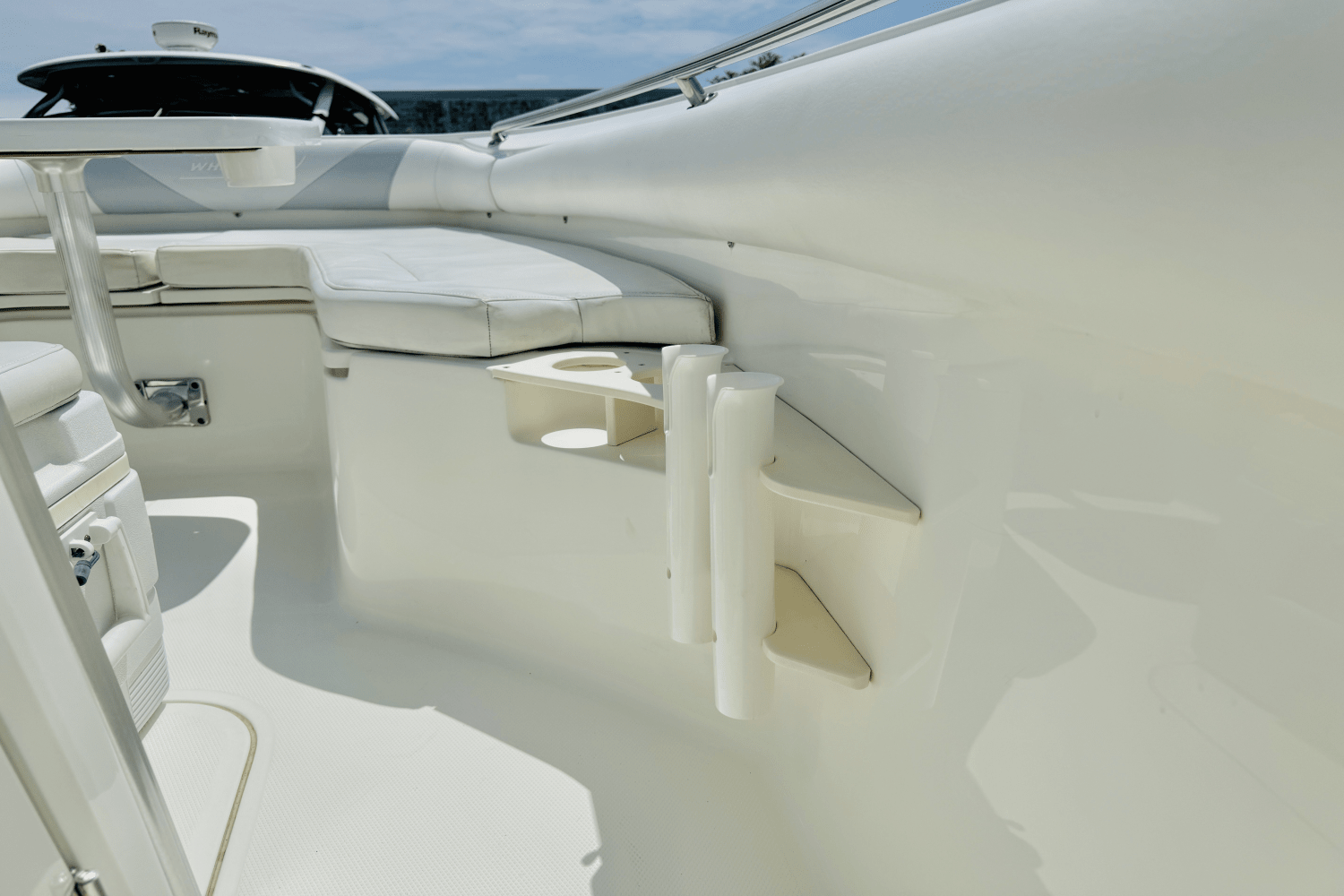 Slide: The Image of Boston Whaler 220 OUTRAGE 2012 - 45