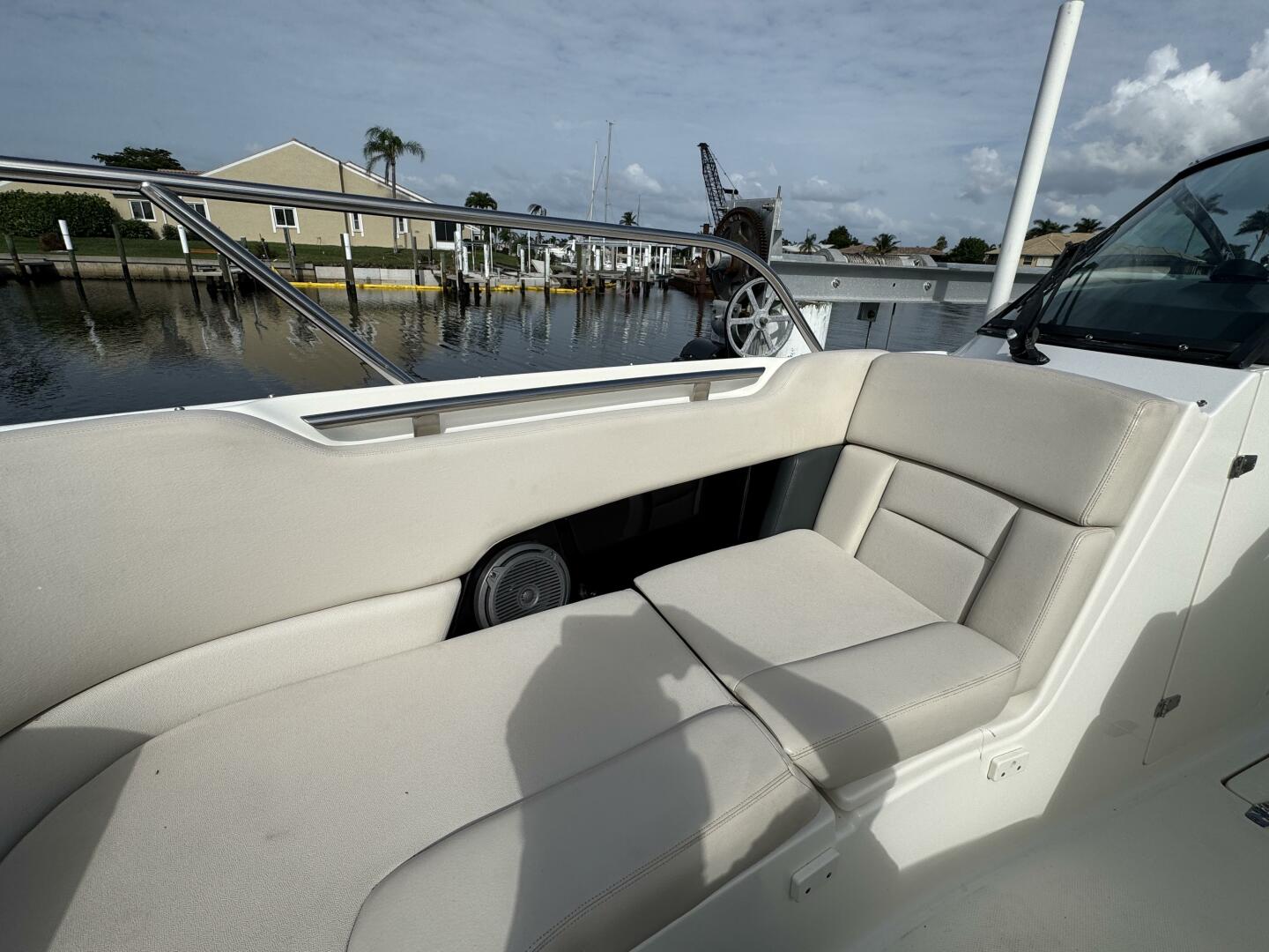 Slide: The Image of Boston Whaler 23 2014 - 5378208